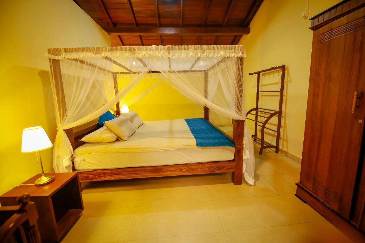 Lenora Villas Bentota Bagian luar foto